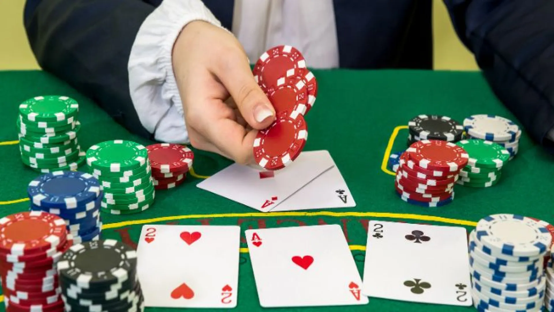 Đánh bài Baccarat Manclub online cách thức tham gia và chọn sòng bài uy tín Đánh bài Baccarat Manclub online cách thức tham gia và chọn sòng bài uy tín