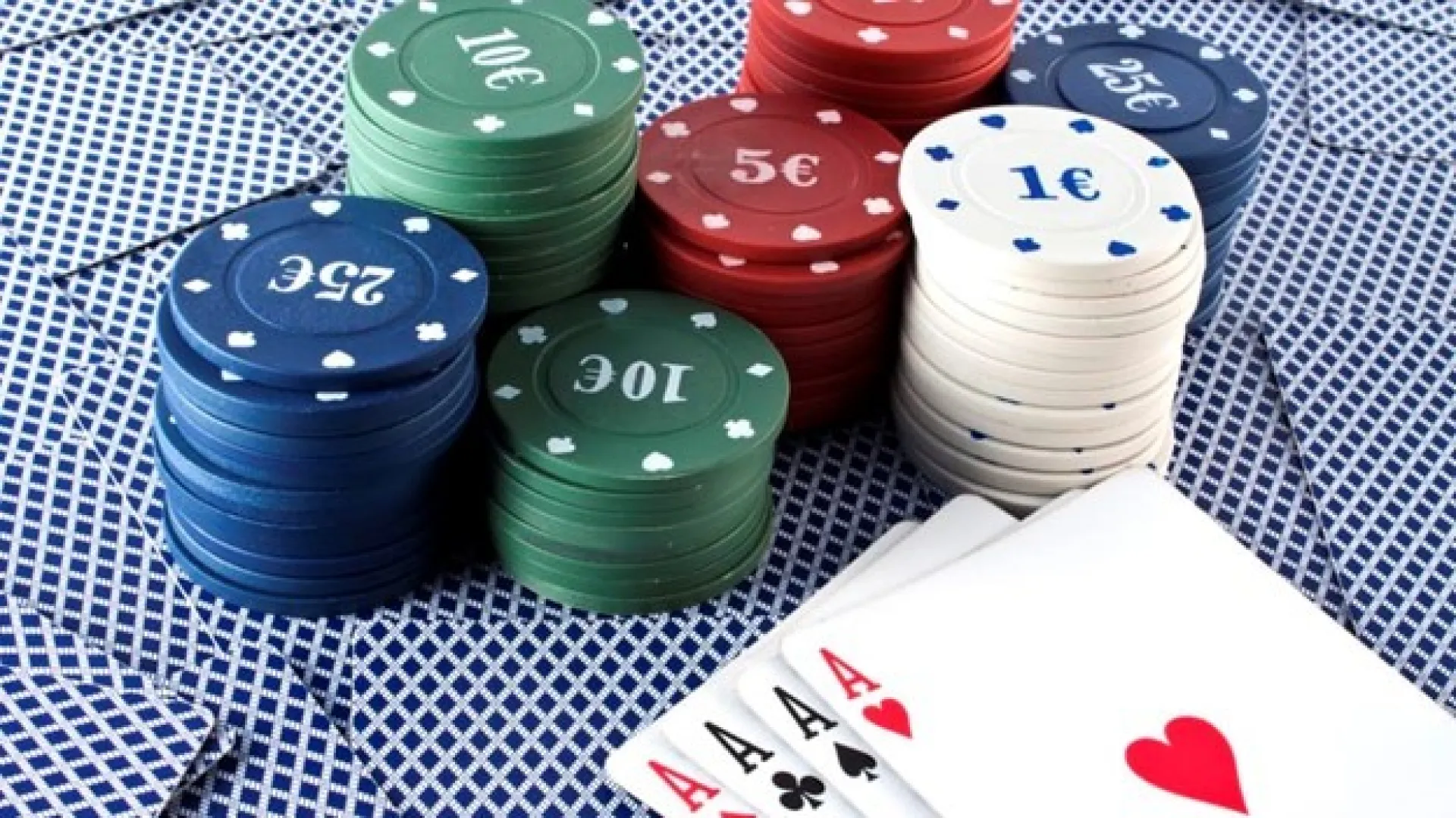 Nguồn gốc bài Catte Manclub Nguồn gốc bài Catte Manclub