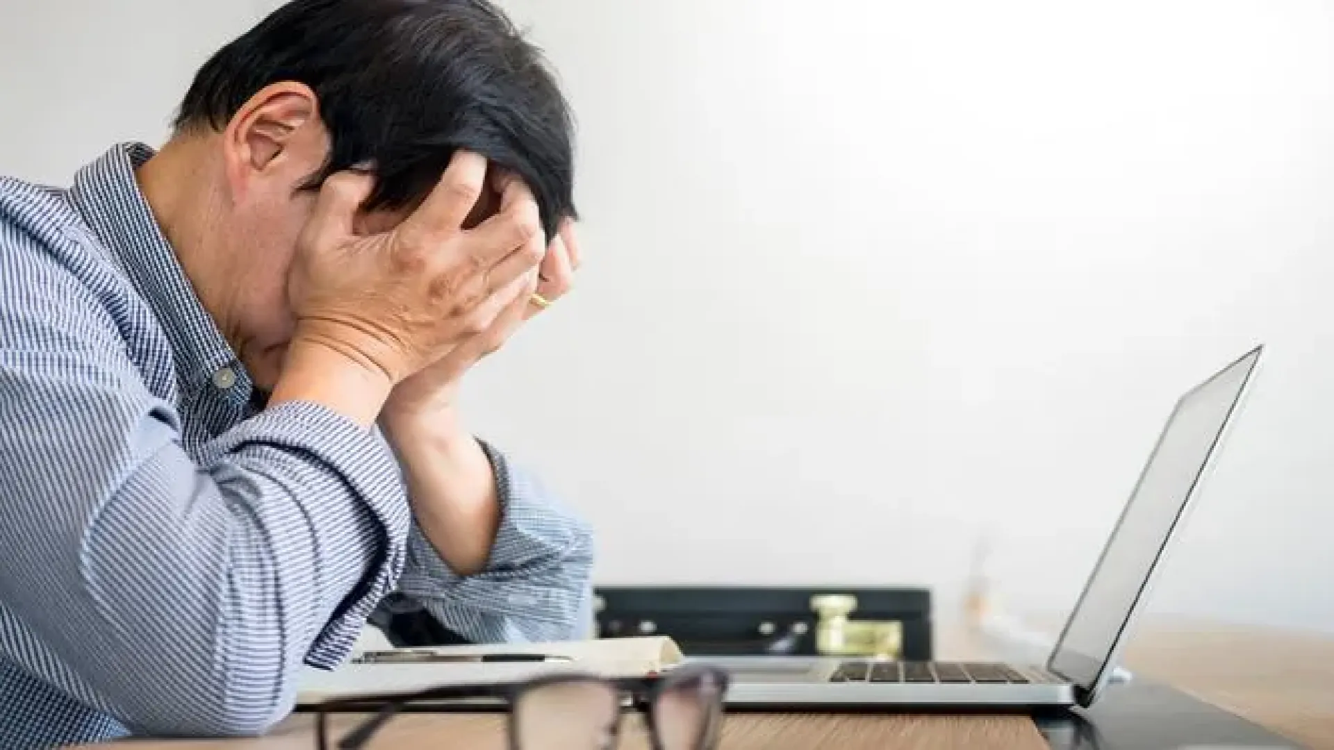 Nỗi lo âu và tiếc nuối trong cuộc sống Nỗi lo âu và tiếc nuối trong cuộc sống
